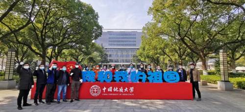 //zhiboxingai.net/__local/F/50/1C/CE8BD5DAD935FEA5E21AA372F42_5922369C_20B22.jpg